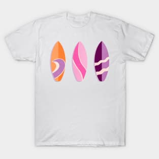 colorful surfboards- pink, orange and purple T-Shirt